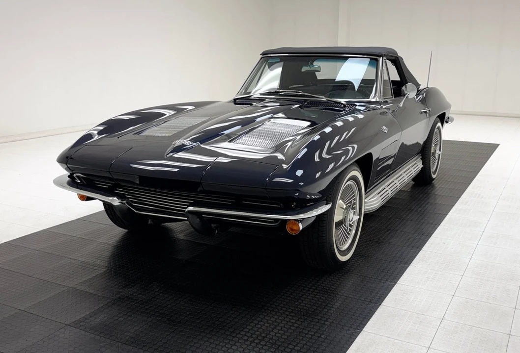 1963 Chevrolet Corvette C2 - Image 2 of 31
