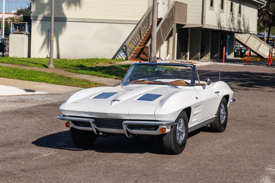 1963 Chevrolet Corvette C2 - Image 17 of 31