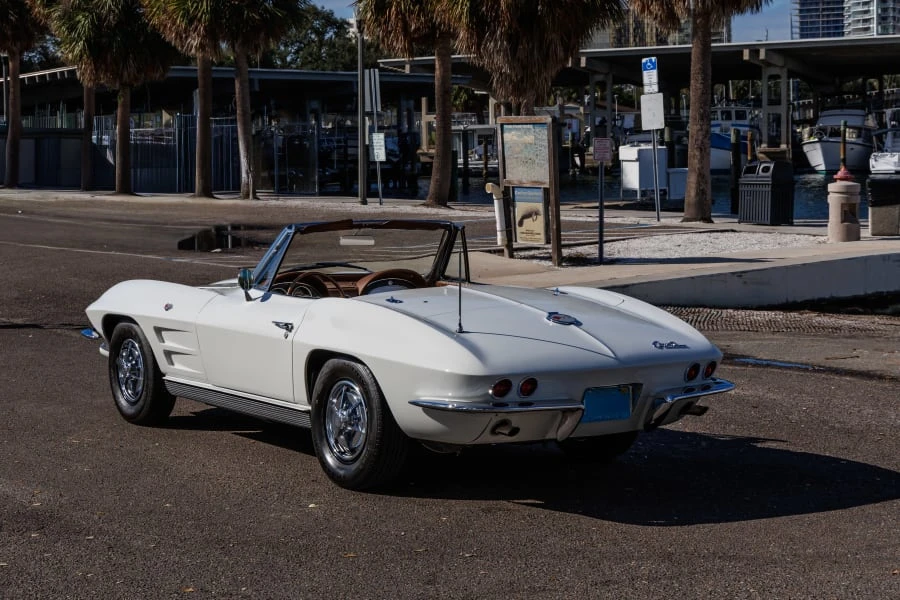 1963 Chevrolet Corvette C2 - Image 25 of 31