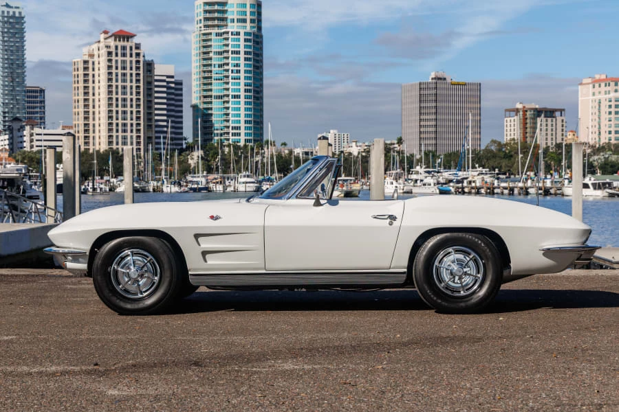 1963 Chevrolet Corvette C2 - Image 2 of 31