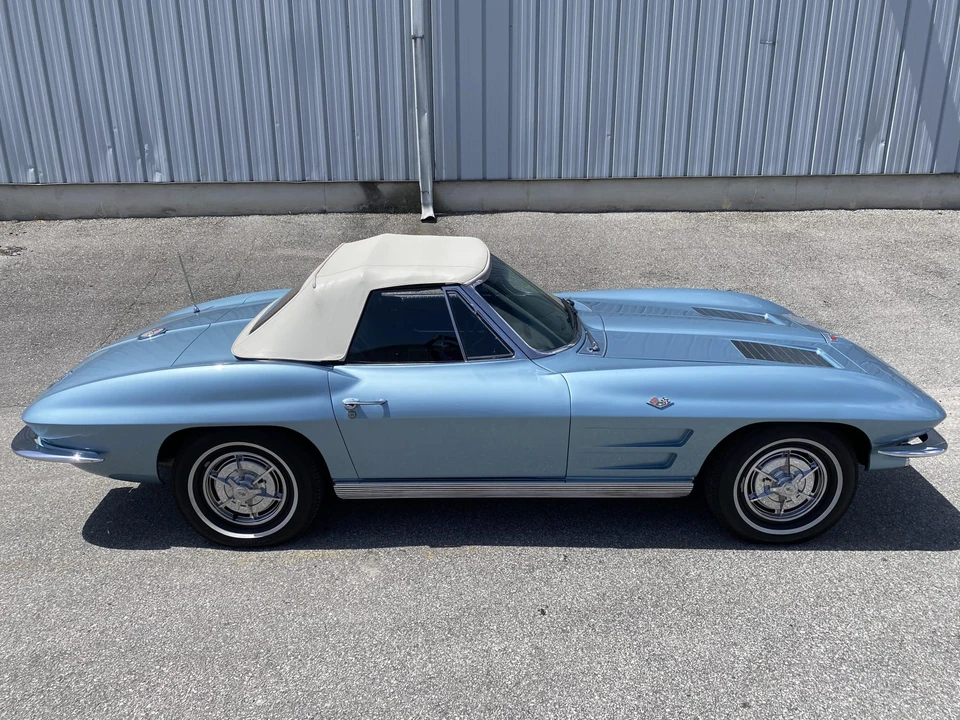 1963 Chevrolet Corvette C2 - Image 24 of 31