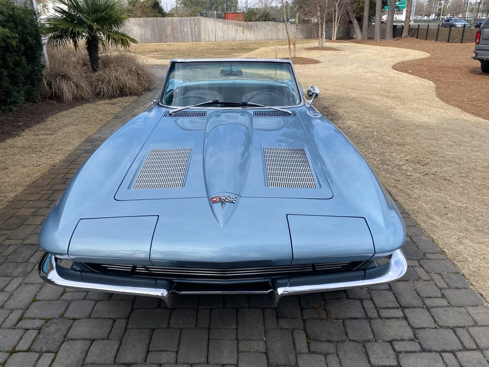 1963 Chevrolet Corvette C2 - Image 18 of 31