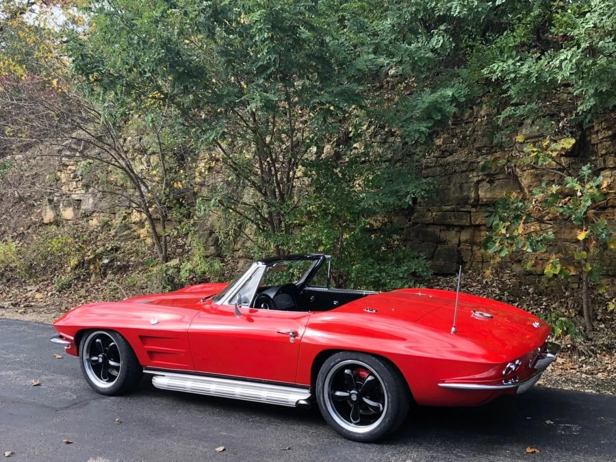 1963 Chevrolet Corvette C2 - Image 2 of 6