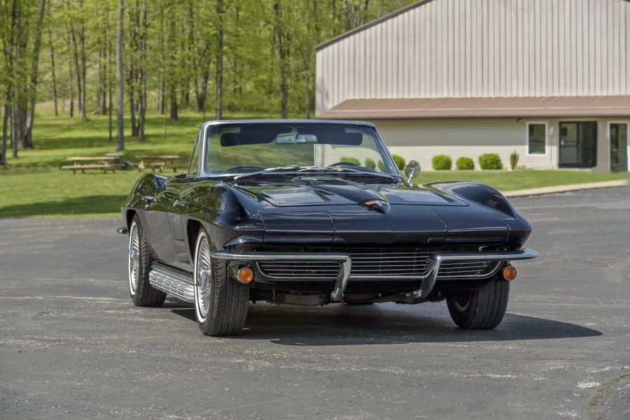 1963 Chevrolet Corvette C2 - Image 10 of 24