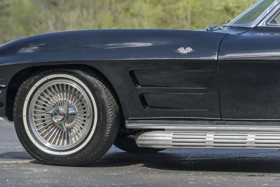 1963 Chevrolet Corvette C2 - Image 11 of 24