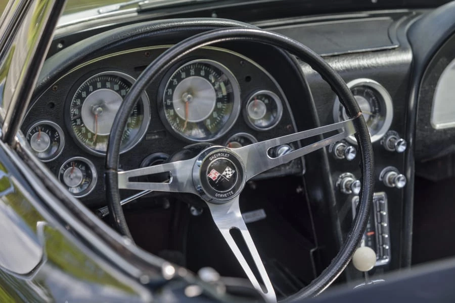 1963 Chevrolet Corvette C2 - Image 16 of 24
