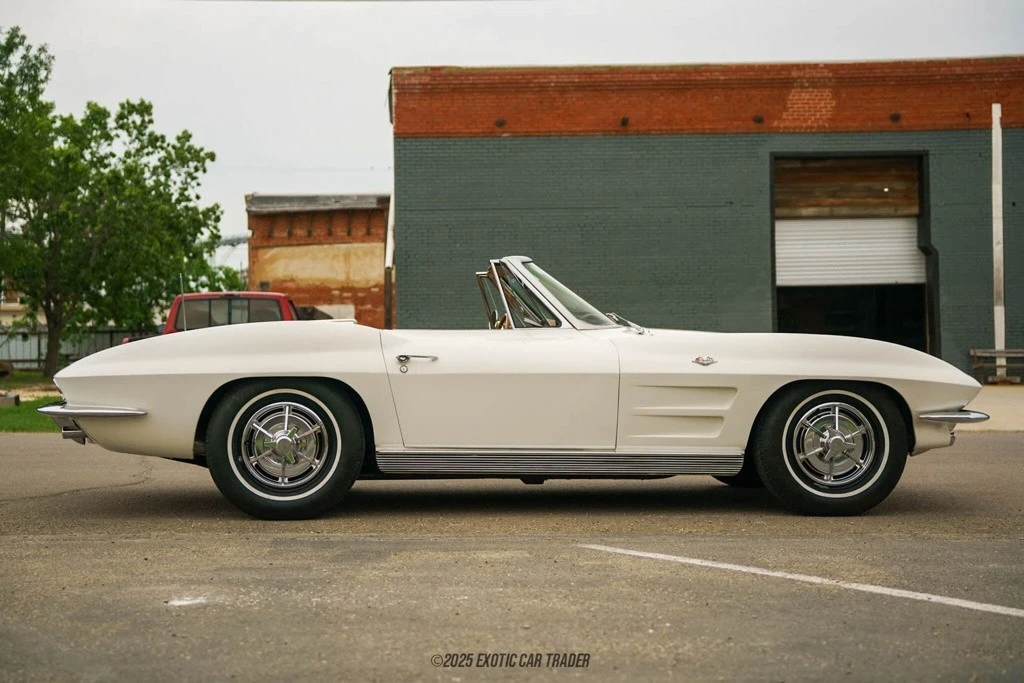 1963 Chevrolet Corvette C2 - Image 9 of 12