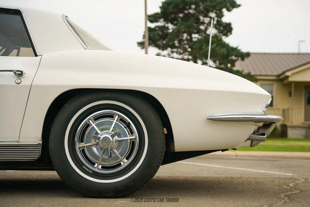 1963 Chevrolet Corvette C2 - Image 5 of 12
