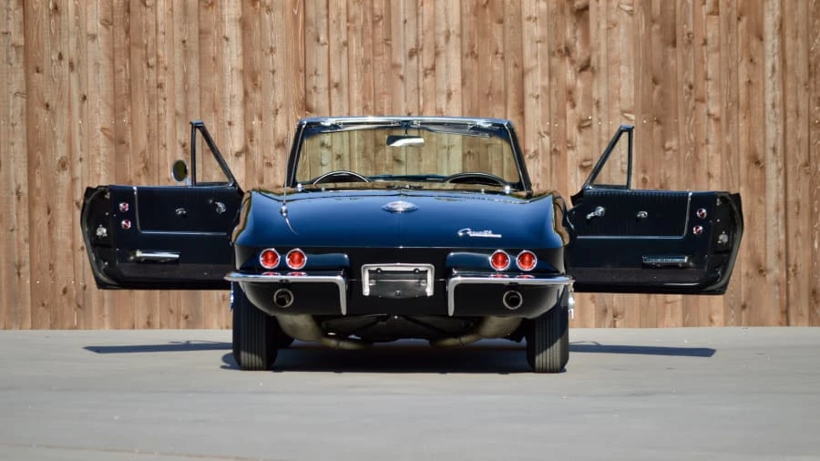 1963 Chevrolet Corvette C2 - Image 25 of 31