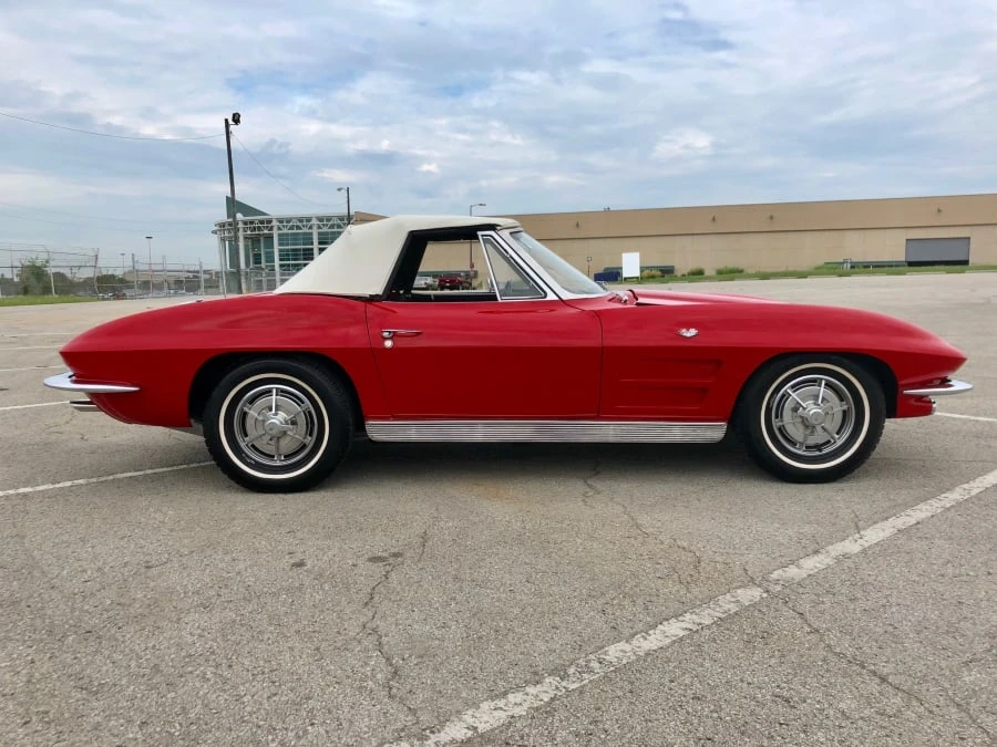 1963 Chevrolet Corvette C2 - Image 8 of 9
