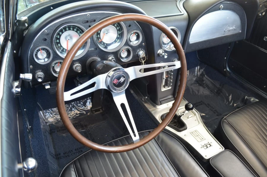 1963 Chevrolet Corvette C2 - Image 4 of 12
