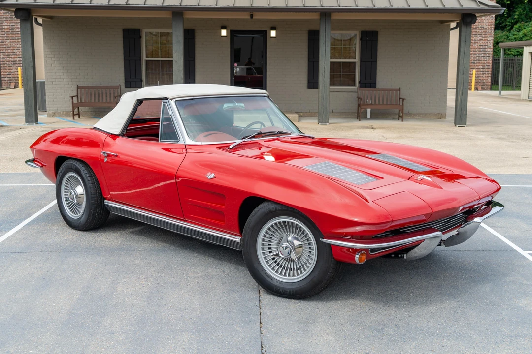 1963 Chevrolet Corvette C2 - Image 11 of 31