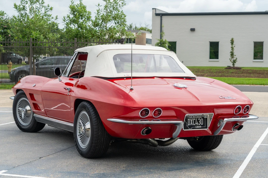 1963 Chevrolet Corvette C2 - Image 18 of 31