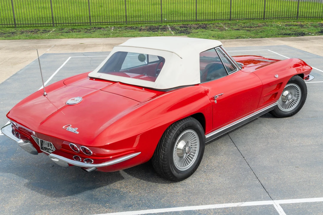 1963 Chevrolet Corvette C2 - Image 14 of 31