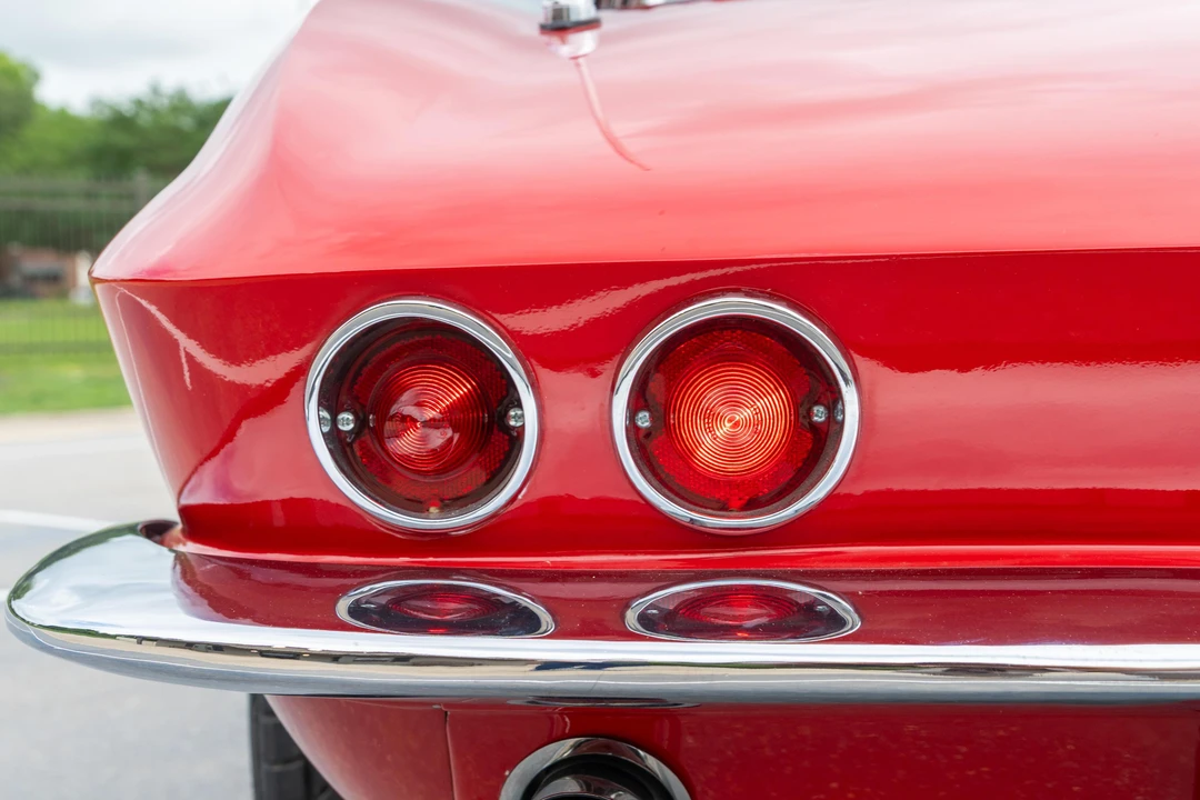 1963 Chevrolet Corvette C2 - Image 26 of 31
