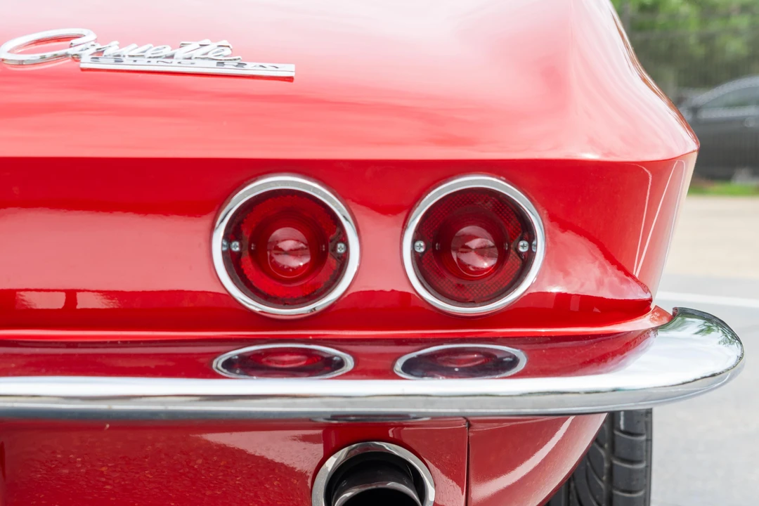 1963 Chevrolet Corvette C2 - Image 31 of 31