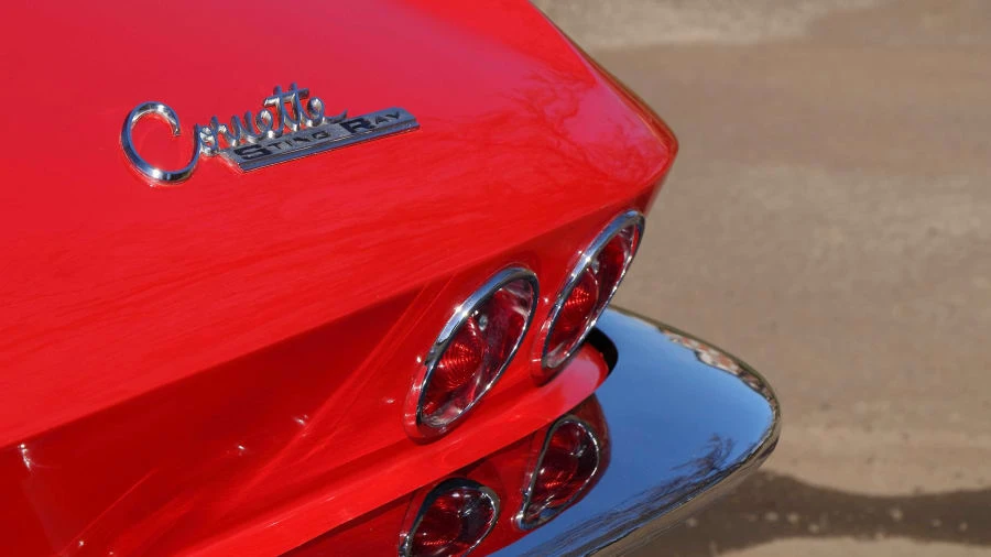 1963 Chevrolet Corvette C2 - Image 17 of 20