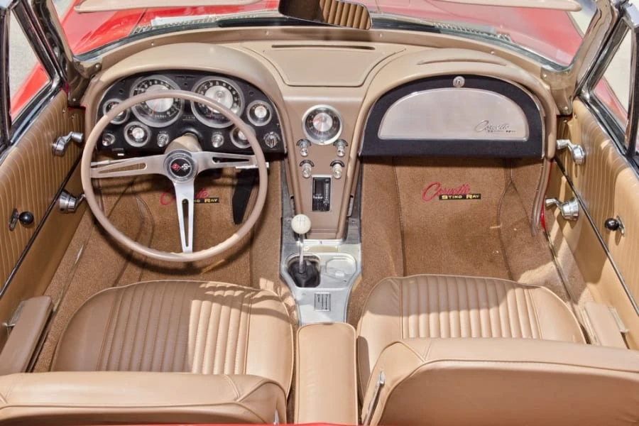 1963 Chevrolet Corvette C2 - Image 6 of 12