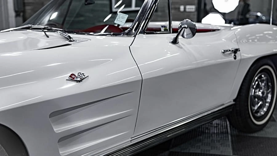 1963 Chevrolet Corvette C2 - Image 10 of 21