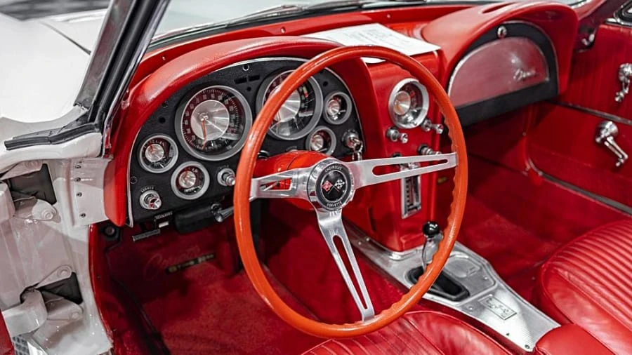 1963 Chevrolet Corvette C2 - Image 12 of 21