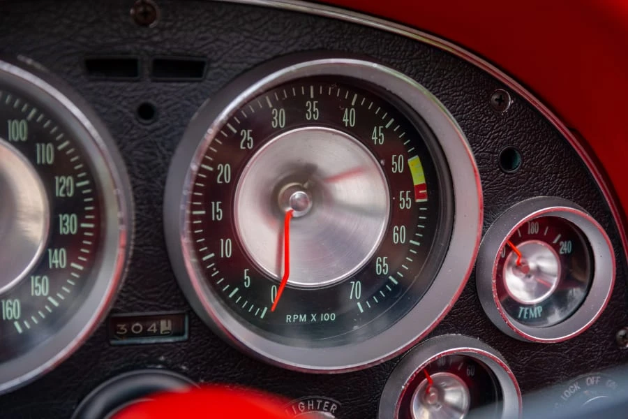 1963 Chevrolet Corvette C2 - Image 24 of 31