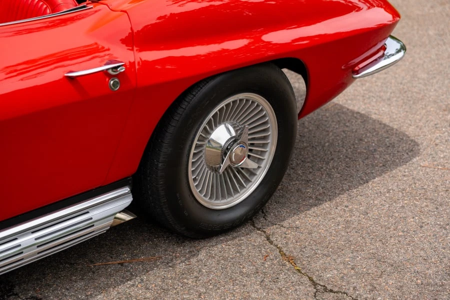 1963 Chevrolet Corvette C2 - Image 17 of 31