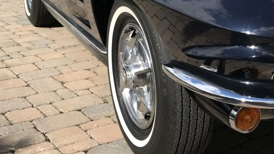 1963 Chevrolet Corvette C2 - Image 10 of 12