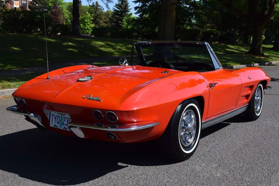 1963 Chevrolet Corvette C2 - Image 11 of 12