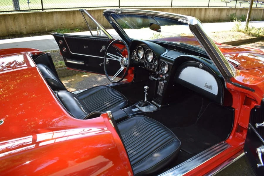 1963 Chevrolet Corvette C2 - Image 5 of 12
