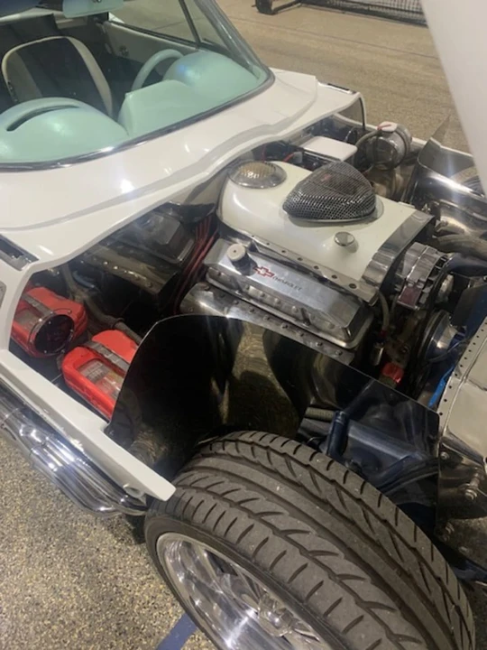 1963 Chevrolet Corvette C2 - Image 11 of 16