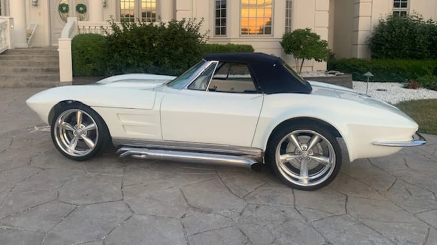 1963 Chevrolet Corvette C2 - Image 2 of 16
