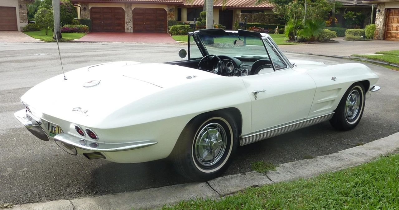 1963 Chevrolet Corvette C2 - Image 9 of 31