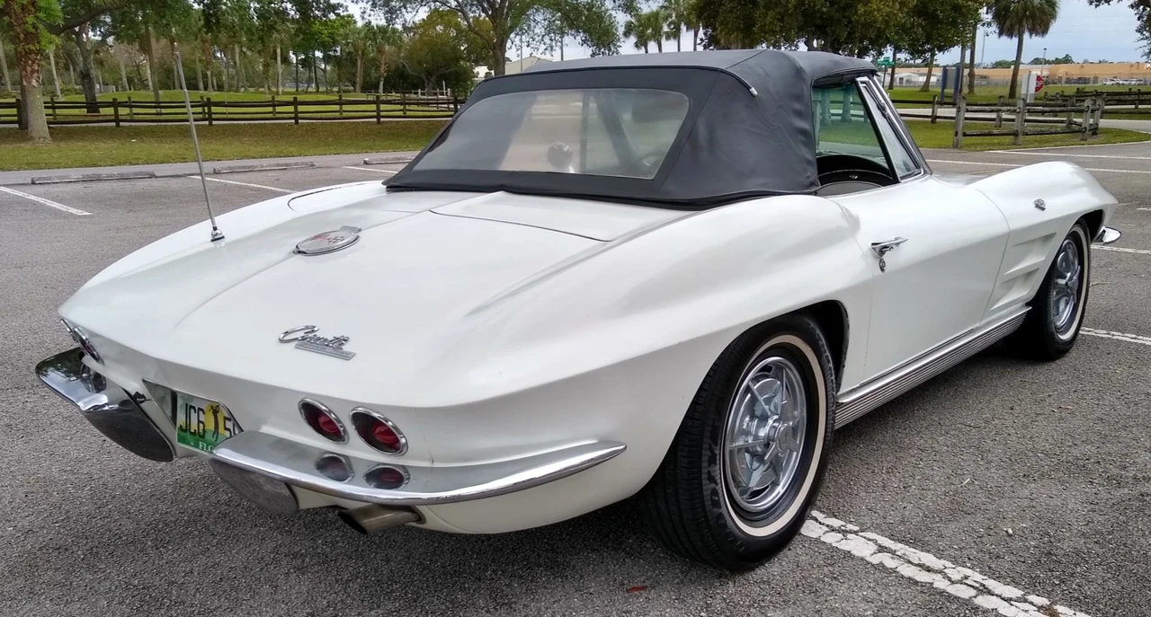 1963 Chevrolet Corvette C2 - Image 19 of 31