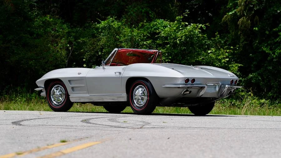 1963 Chevrolet Corvette C2 - Image 17 of 31