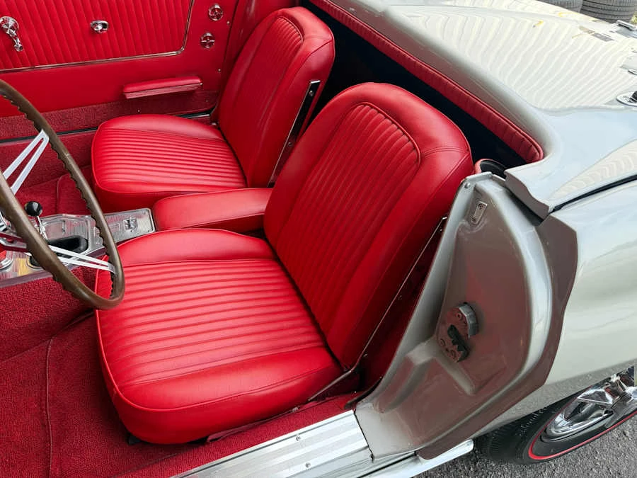 1963 Chevrolet Corvette C2 - Image 24 of 31