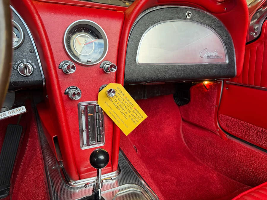 1963 Chevrolet Corvette C2 - Image 25 of 31