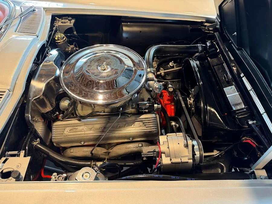 1963 Chevrolet Corvette C2 - Image 28 of 31