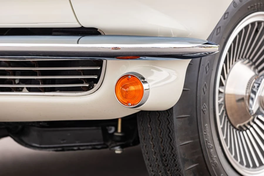 1963 Chevrolet Corvette C2 - Image 22 of 31