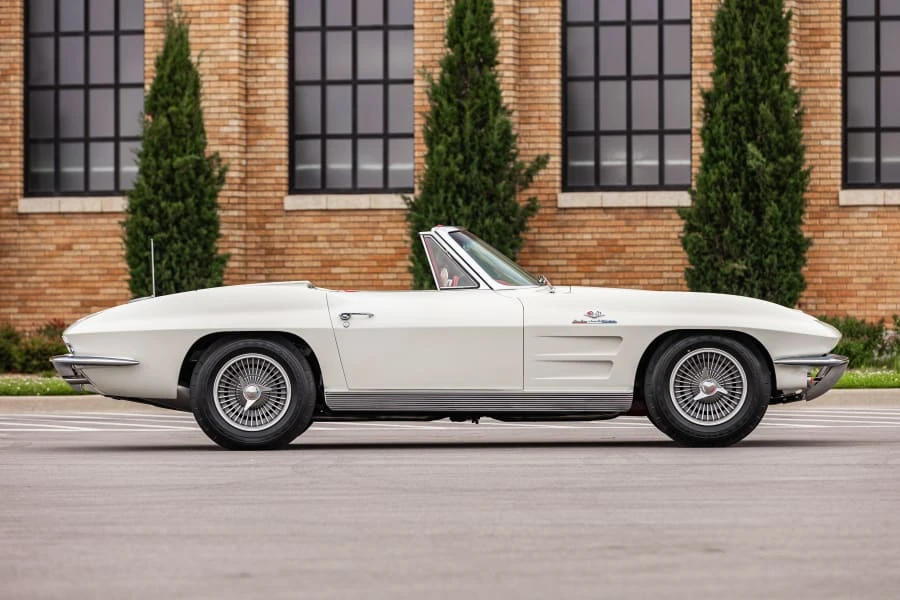 1963 Chevrolet Corvette C2 - Image 2 of 31