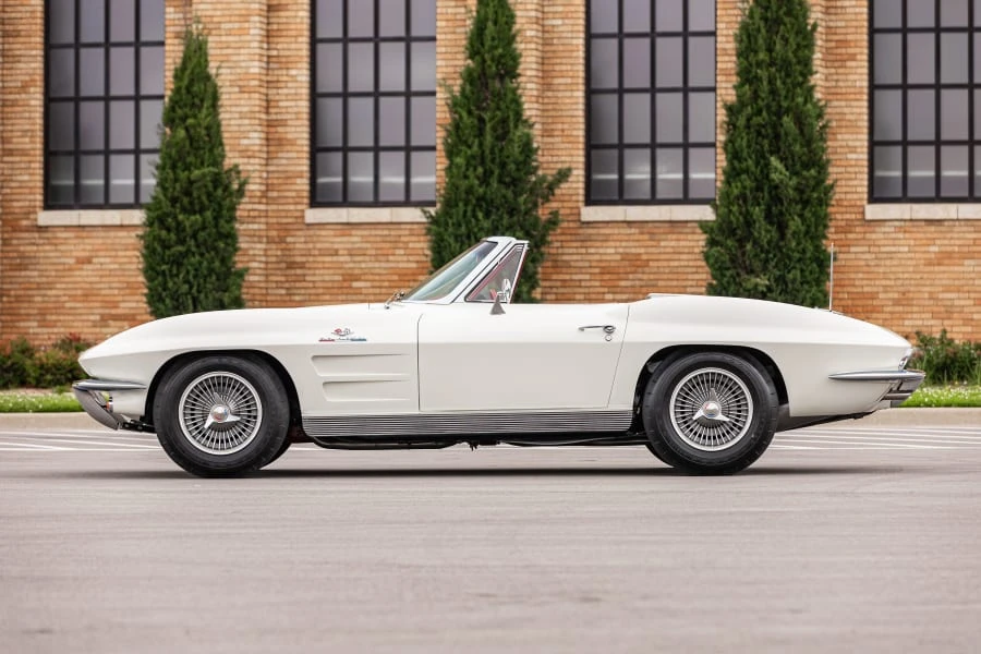 1963 Chevrolet Corvette C2 - Image 30 of 31