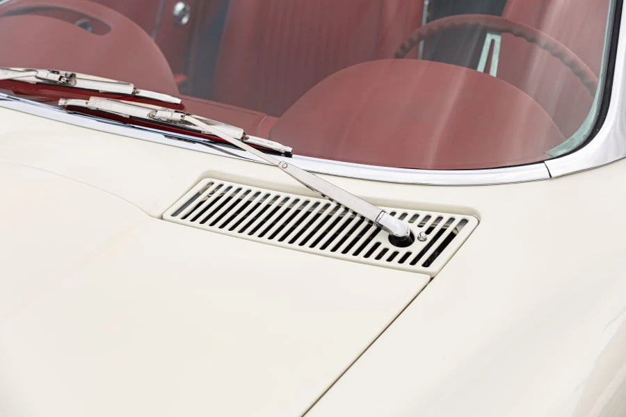 1963 Chevrolet Corvette C2 - Image 11 of 31
