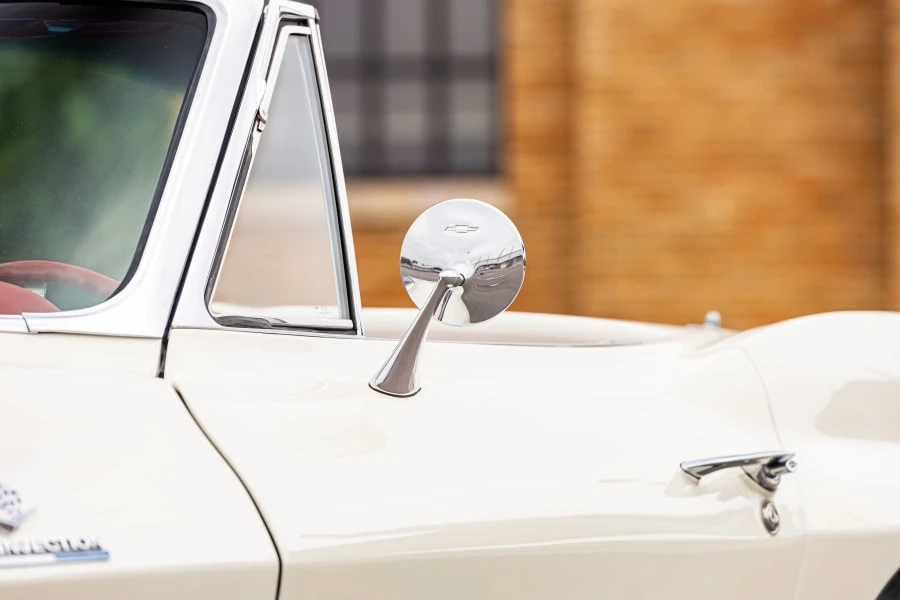 1963 Chevrolet Corvette C2 - Image 17 of 31