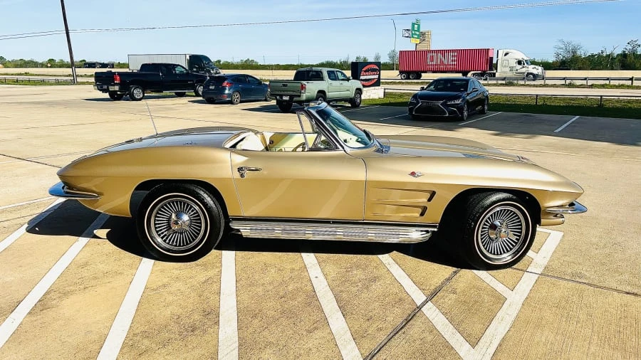 1963 Chevrolet Corvette C2 - Image 2 of 28