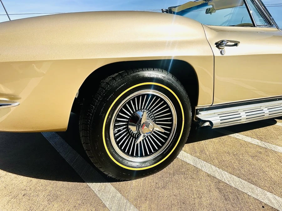 1963 Chevrolet Corvette C2 - Image 10 of 28