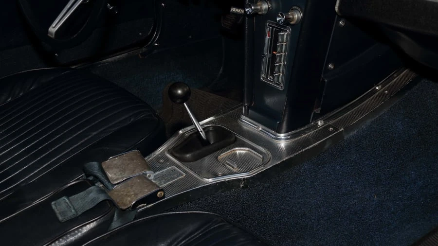 1963 Chevrolet Corvette C2 - Image 10 of 12