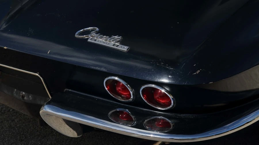 1963 Chevrolet Corvette C2 - Image 11 of 12