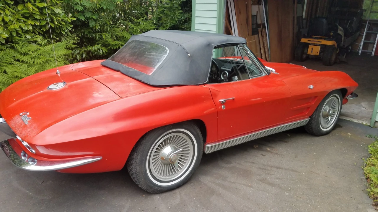 1963 Chevrolet Corvette C2 - Image 11 of 31
