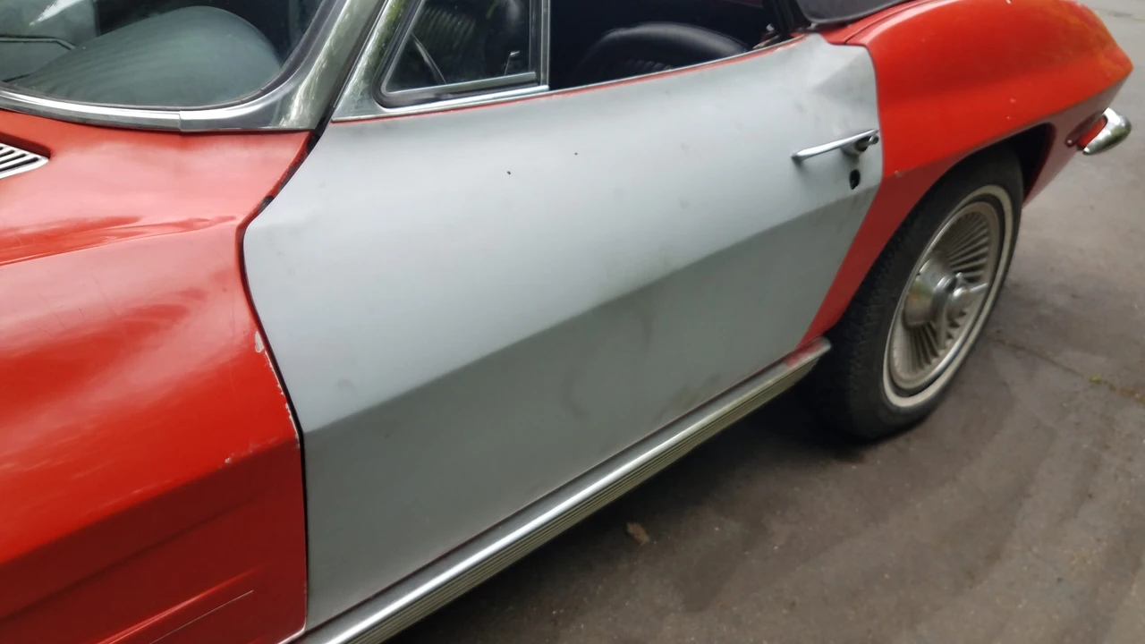 1963 Chevrolet Corvette C2 - Image 17 of 31