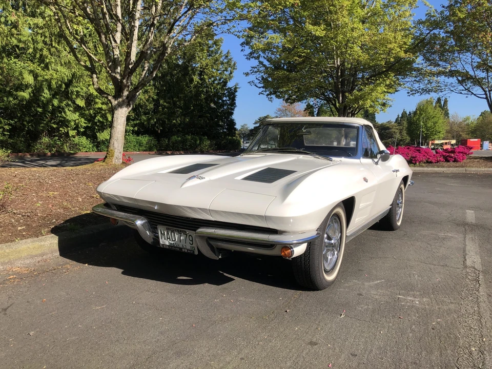 1963 Chevrolet Corvette C2 - Image 2 of 31