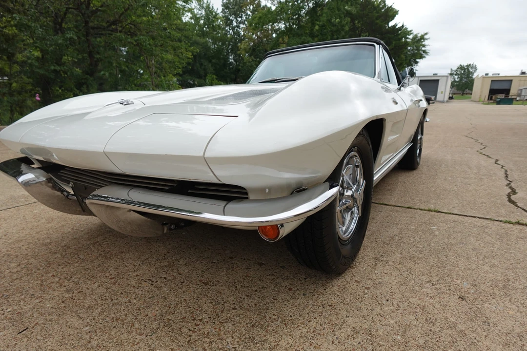 1963 Chevrolet Corvette C2 - Image 6 of 31